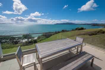 26/18 Dudley Crescent, Cable Bay