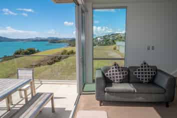 26/18 Dudley Crescent, Cable Bay