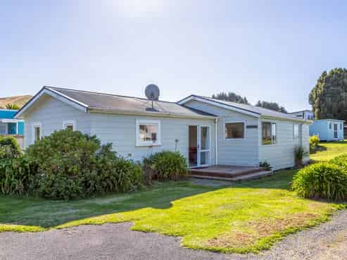 17 Jetty Road, Castlepoint