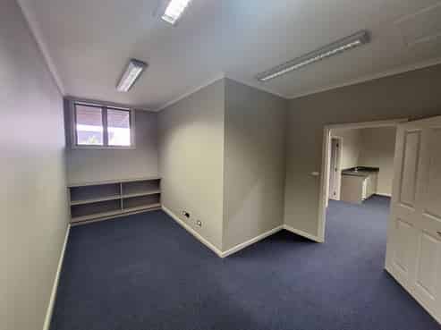 Large affordable office space