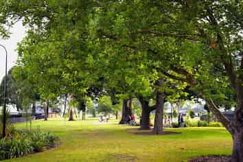 Stage 6 Ravenswood, Woodend