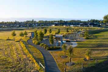 Stage 6 Ravenswood, Woodend