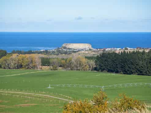 1292 Happy Valley Road, Motunau
