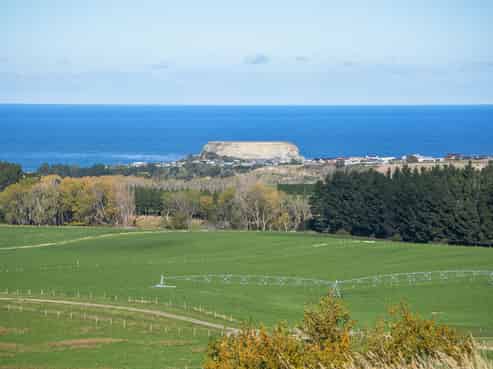 1292 Happy Valley Road, Motunau
