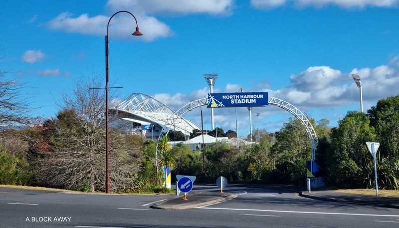 60 Don Mckinnon Drive, Albany