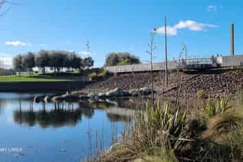 Prime Commercial Central Albany!