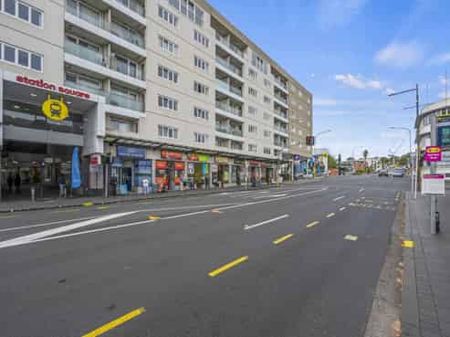 Brand new 4 years Liquor Store Lease