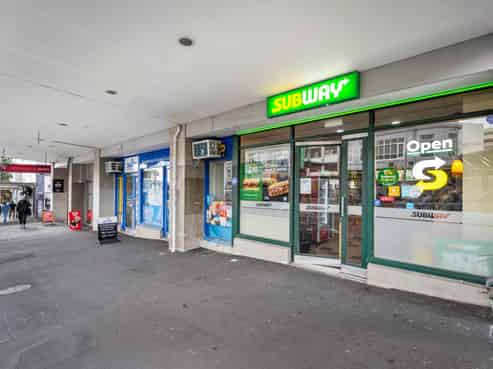 SUBWAY RETAIL INVESTMENT OPPOSITE CRL ENTRANCE

