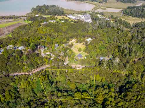 108 Oromahoe Road, Opua