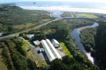 980 State Highway 6, Rapahoe