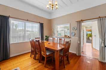 77 Beach Road, Katikati