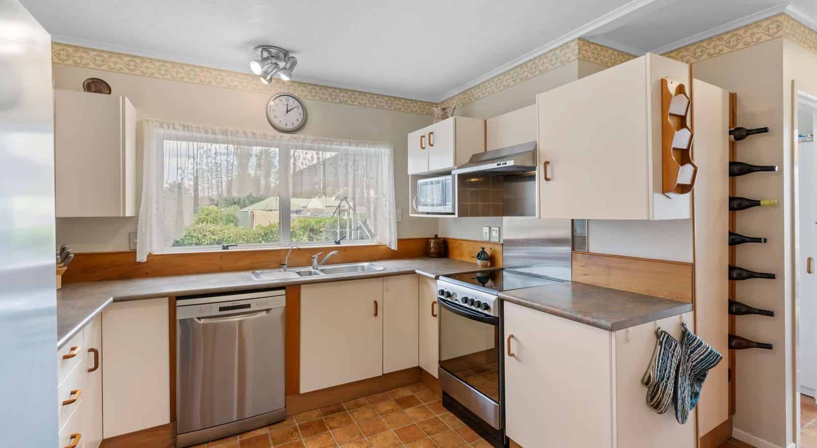 77 Beach Road, Katikati, Western Bay Of Plenty For Sale realestate