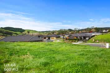 4 Panui Road, Helensville