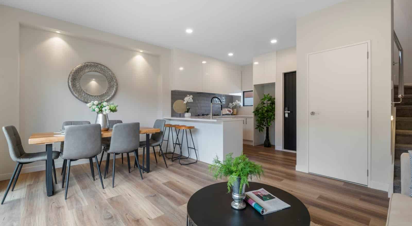 Unit 6/200 Sunnynook Road, Totara Vale, North Shore City For Sale