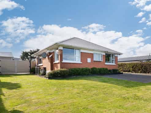 309 Highcliff Road, Highcliff