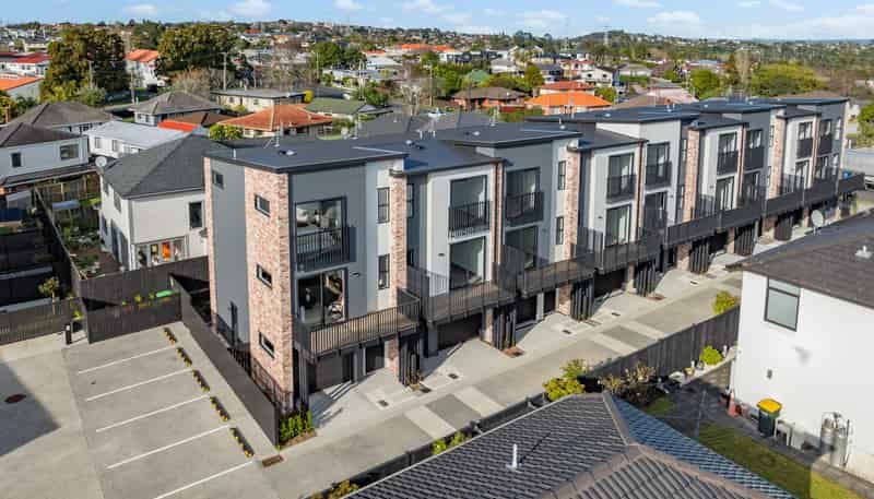 492-494 Richardson Road, Mount Roskill