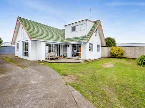 13 Green Lane, Hawera