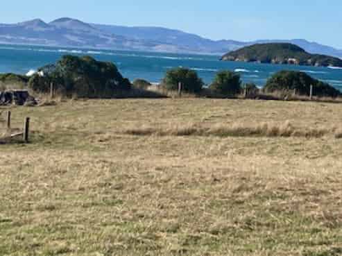 11 Otuarae Drive, Taieri Beach