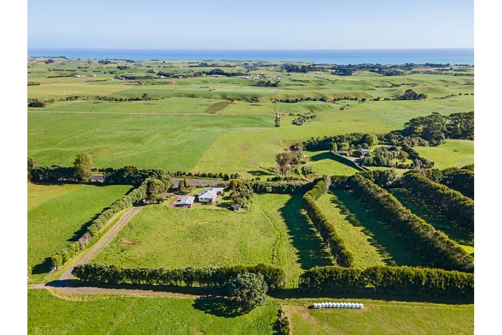 1469 South Road, OAKURA, New Plymouth For Sale realestate.co.nz