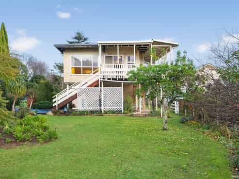 207 Brook Road, Awhitu