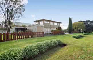 207 Brook Road, Awhitu