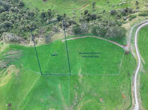 300 McDonald Mine Road, Huntly