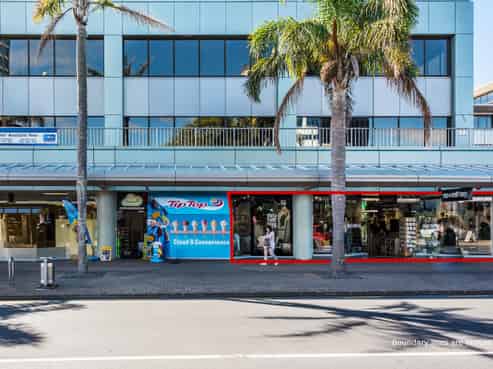 High Profile Takapuna Retail 