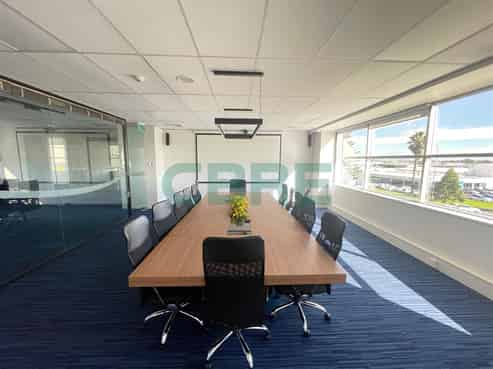 CBRE - Convenient South Auckland Office