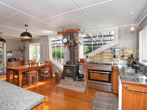 6 Edwards Street, Kimbolton