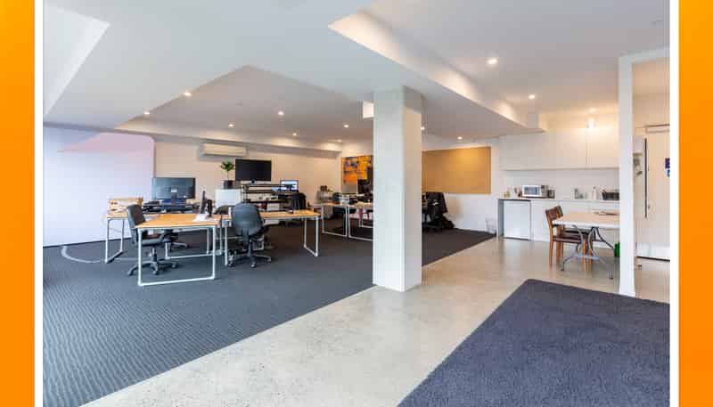  Mount Eden, Mount Eden