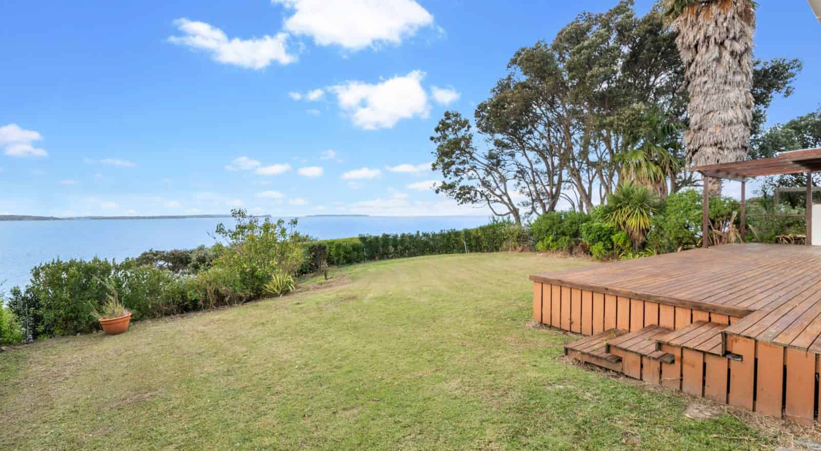 44 Cliff Road, Torbay, North Shore City For Sale realestate.co.nz