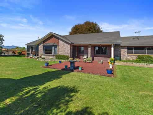 11 Second Avenue, Waihou