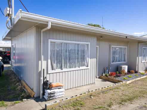 1/130 Charles Street, Westshore