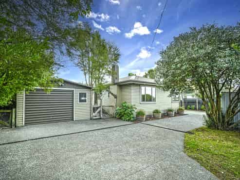 2868 State Highway 50, Roys Hill