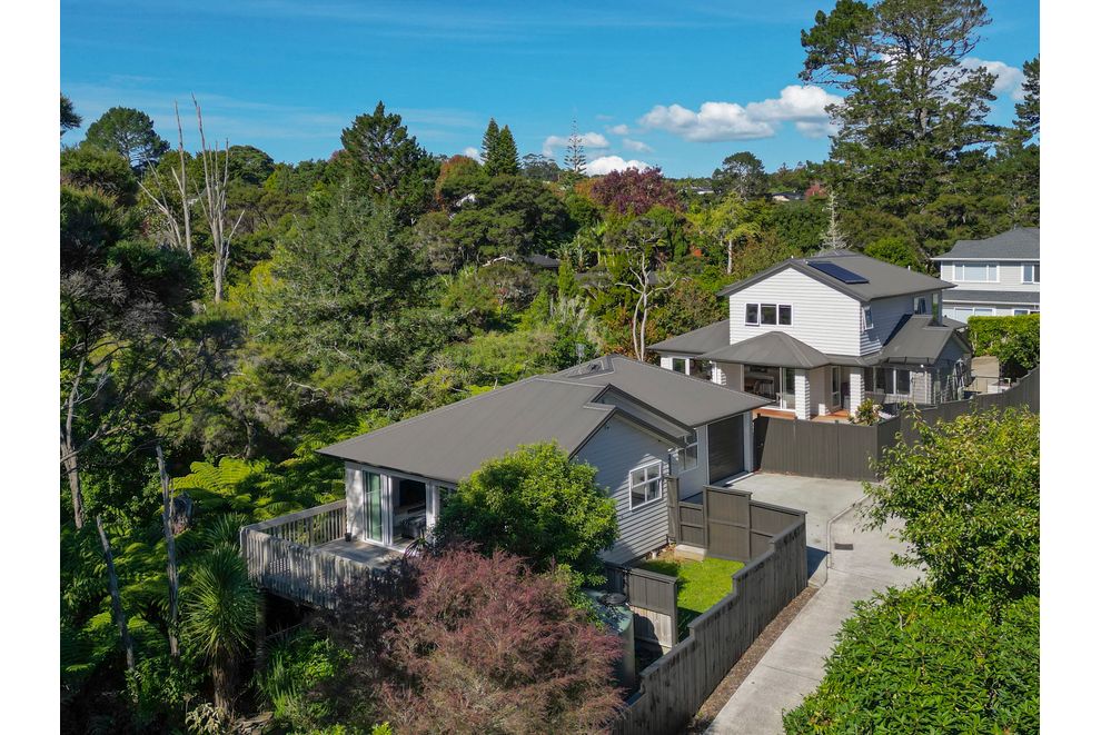 29D Greenhithe Road, Greenhithe, North Shore City For Sale