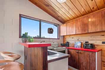 89B Ranolf Street, Victoria