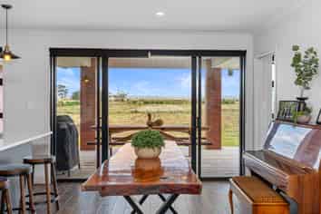 442a Pukehina Parade, Pukehina