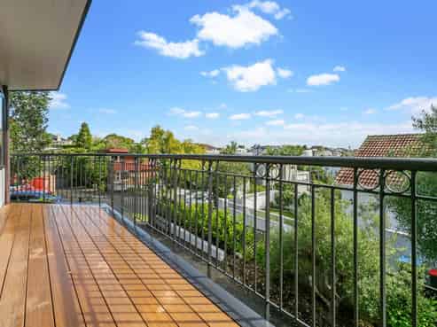 18 Kaimata Street, Saint Heliers