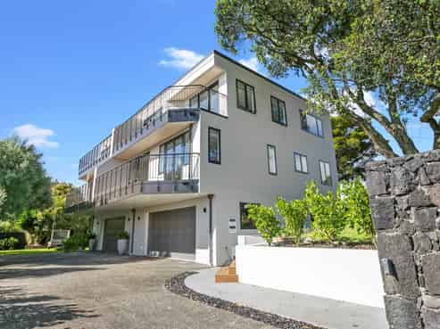 18 Kaimata Street, Saint Heliers