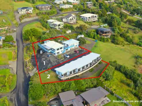 Lucrative Motel with beach life - room to grow