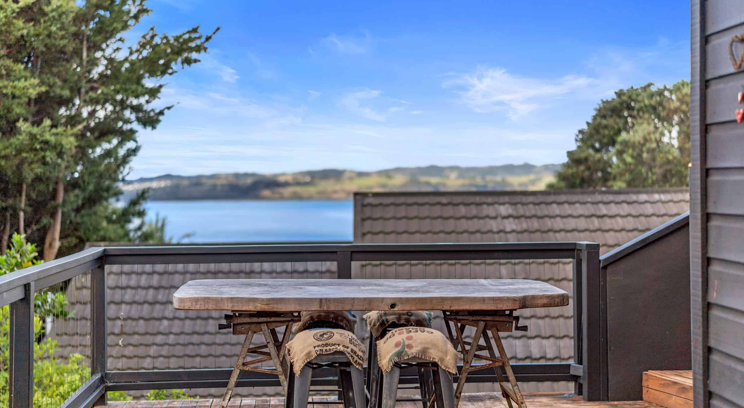 188 Sandspit Road, Shelly Park, Manukau City For Sale realestate.co.nz