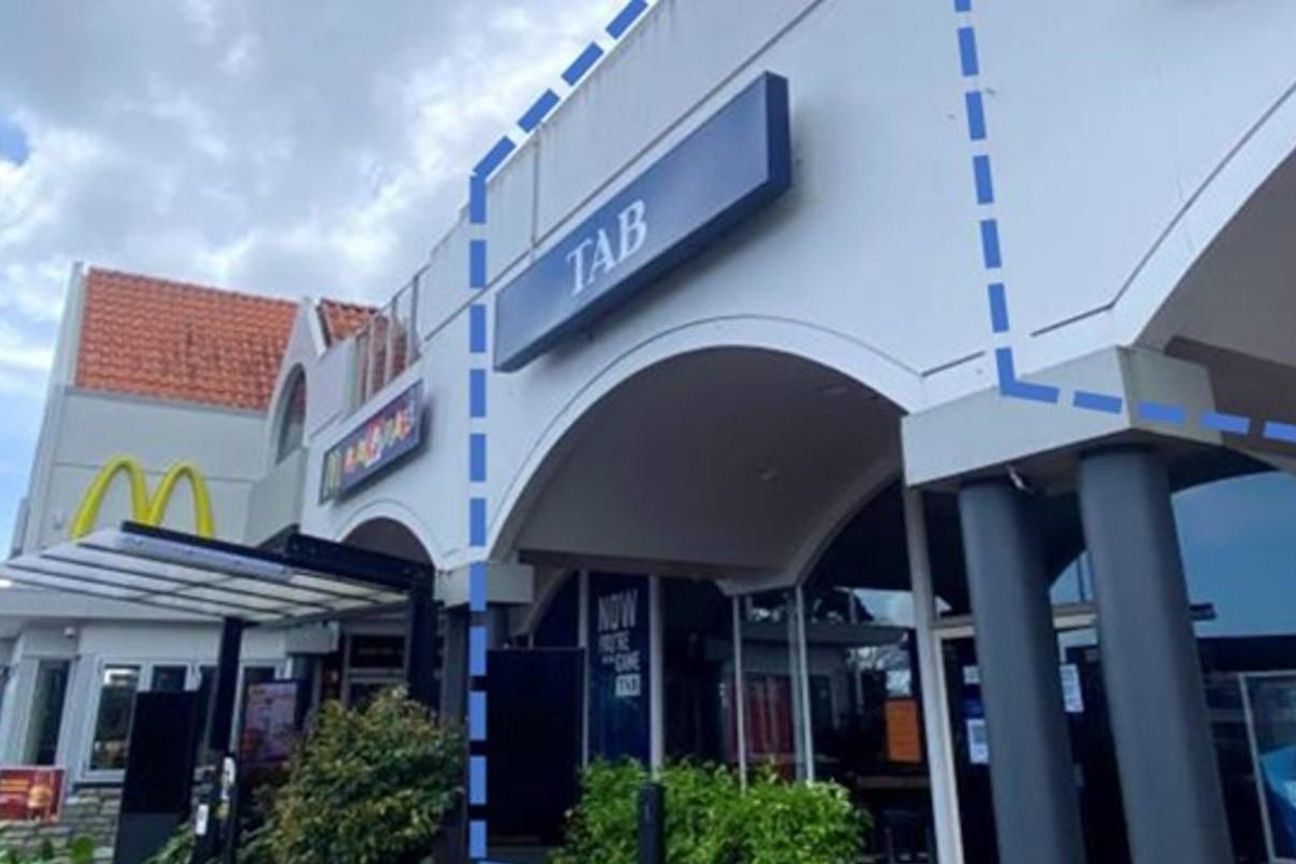 Royal Oak Mall Retail – pohled 2