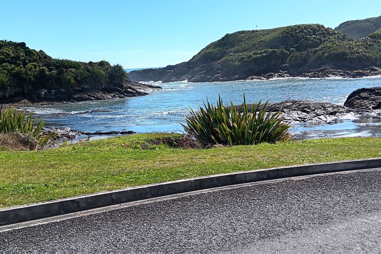Coastal History Meets Modern Living - View 2
