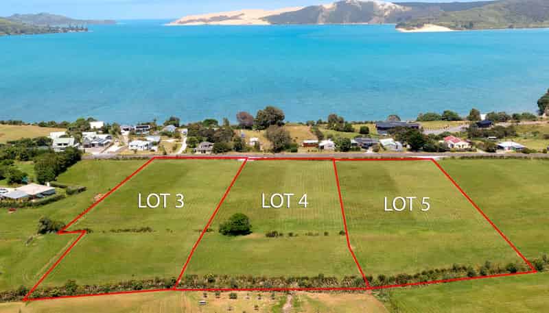 16 Koutu Point Road, OPONONI