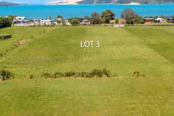 16 Koutu Point Road, OPONONI