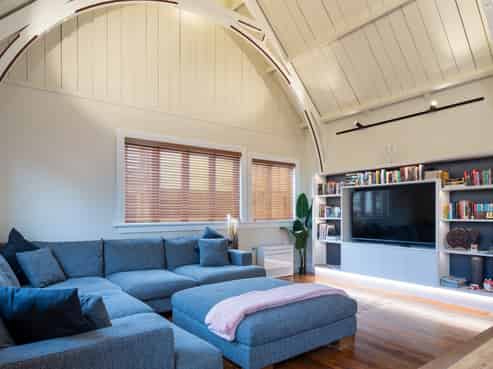 Fully Refurbished Schoolhouse - Nelson City 