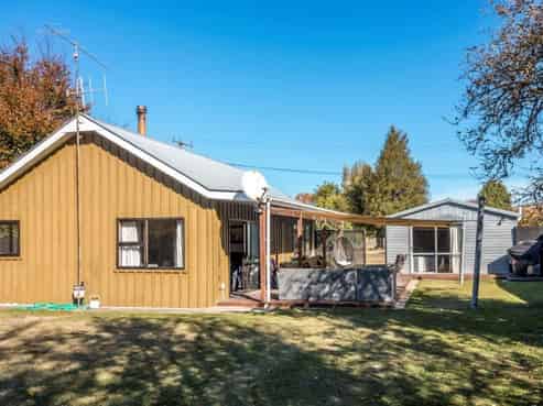 9 Balmoral Street, Waiau