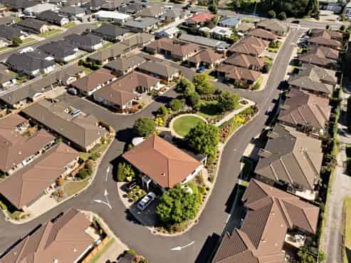 Live the Dream: The Perfect Blend of Lifestyle and Income