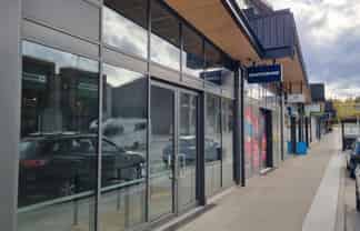 Retail or Clinic at Five Mile