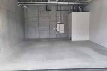 Retail or Clinic at Five Mile
